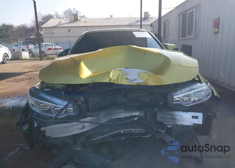 2015 BMW M4 z USA, uszkodzony, nr VIN WBS3R9C5XFK332922